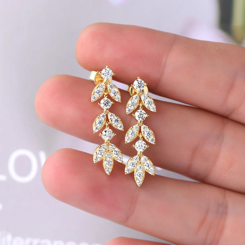 Silver Leaf-Shaped Drop Earrings with Moissanite ÉTOILÉ