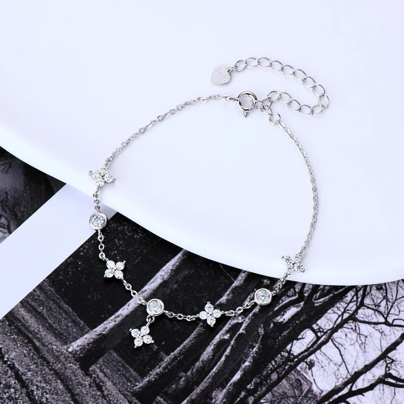 Silver Adjustable Bracelet with Moissanite NÉRA