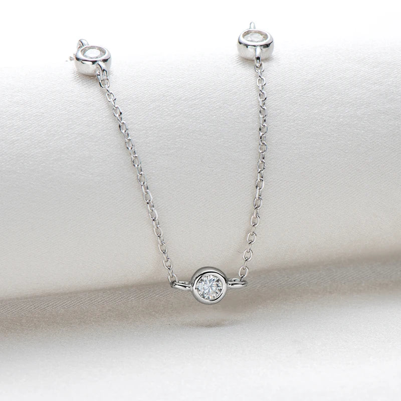 Silver Necklace with Moissanite ARISTÉ