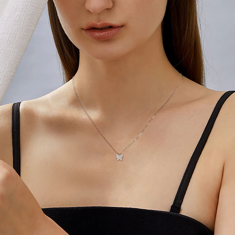 Silver Necklace with Moissanite MIRÉL